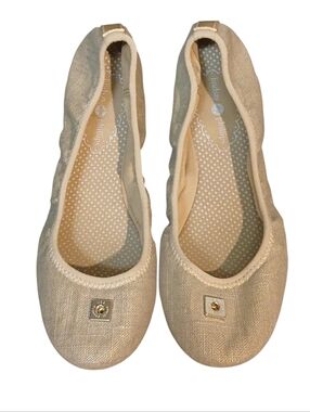 Lindsay Phillips - NWOB, Gold Colored Ballet Shoes, No Buttons, Size 7, Comfort